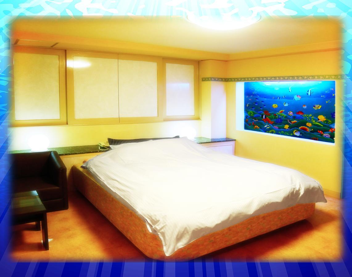 เกียวโต โฮเต็ล คราวน์ Hotel ภายนอก รูปภาพ