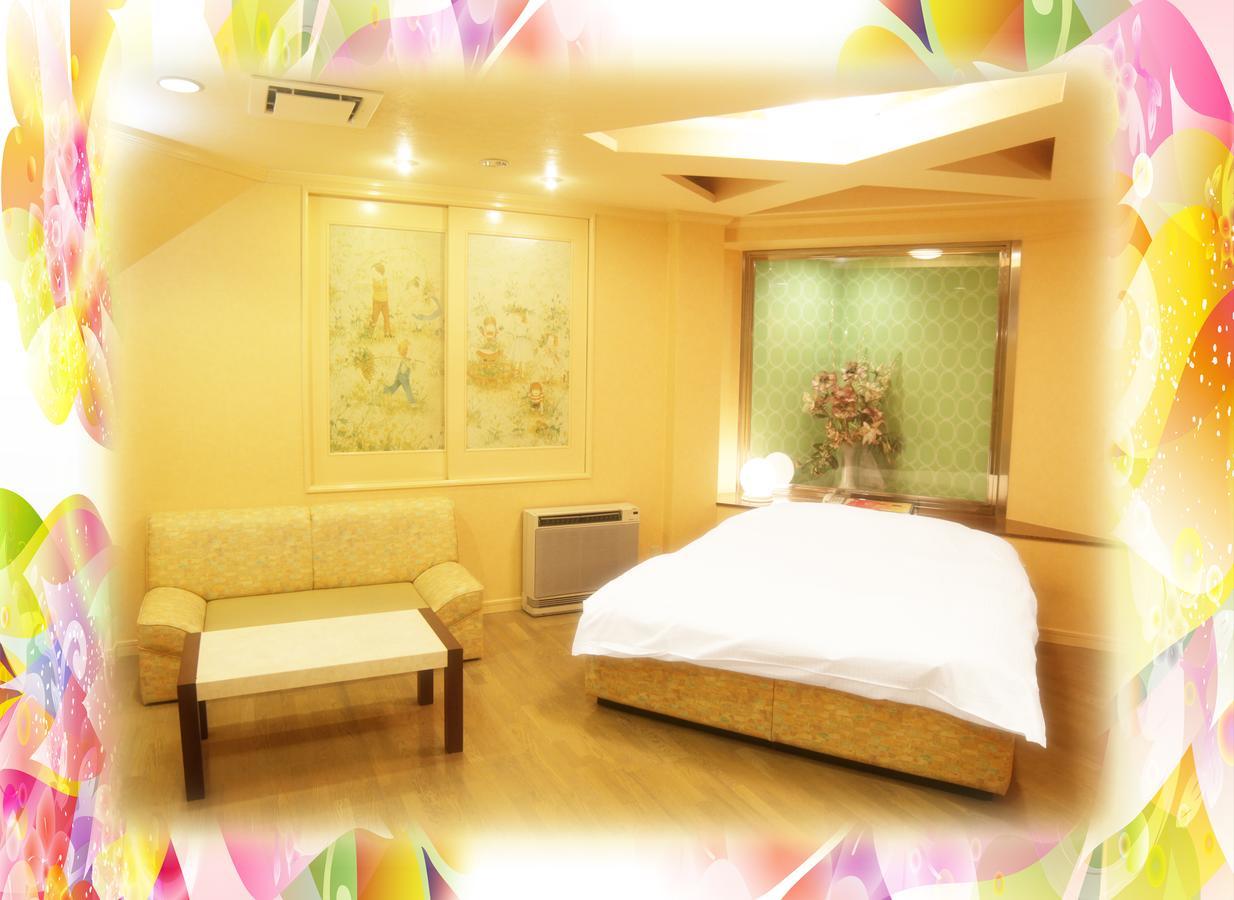 เกียวโต โฮเต็ล คราวน์ Hotel ภายนอก รูปภาพ