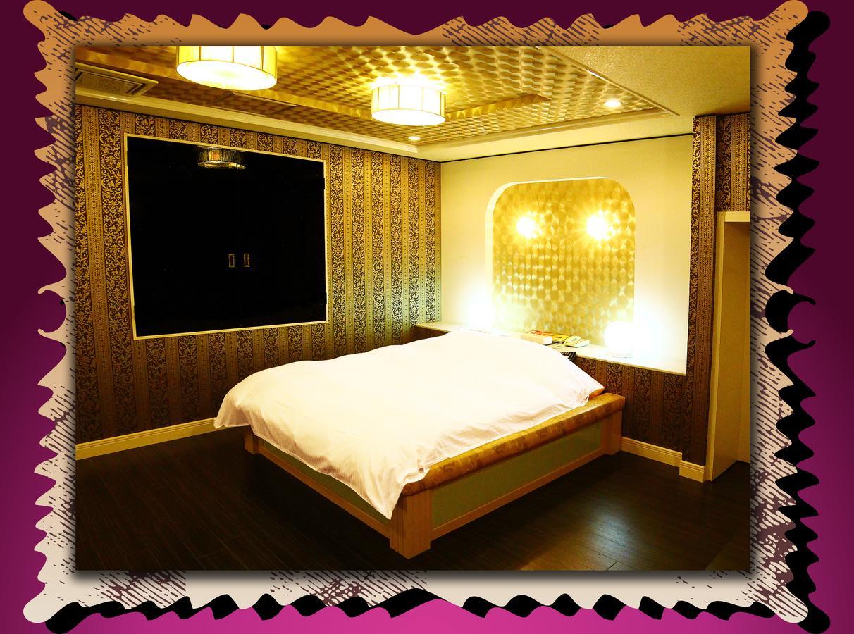 เกียวโต โฮเต็ล คราวน์ Hotel ภายนอก รูปภาพ