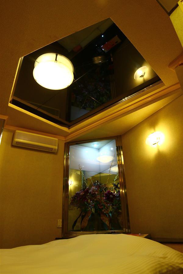 เกียวโต โฮเต็ล คราวน์ Hotel ภายนอก รูปภาพ